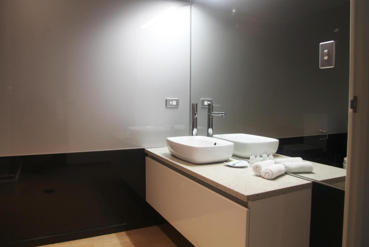 Quayside Luxury Apartments ฟากาทาเน ภายนอก รูปภาพ